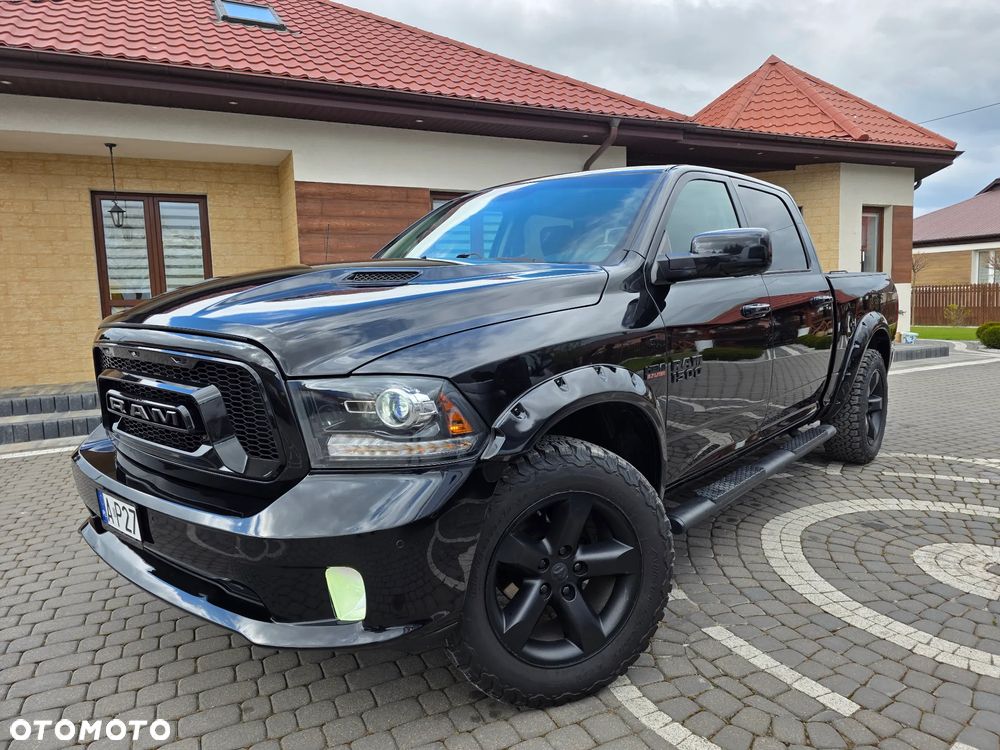 Dodge RAM - 1