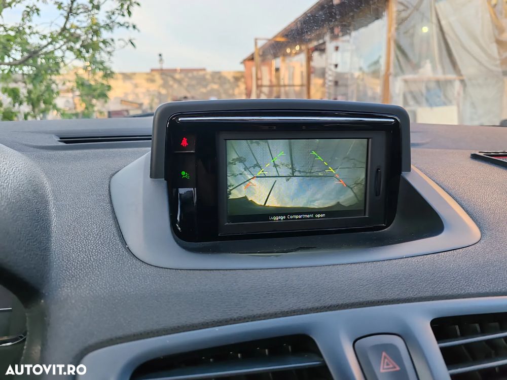 Renault Megane 1.5 dCI Privilege - 5