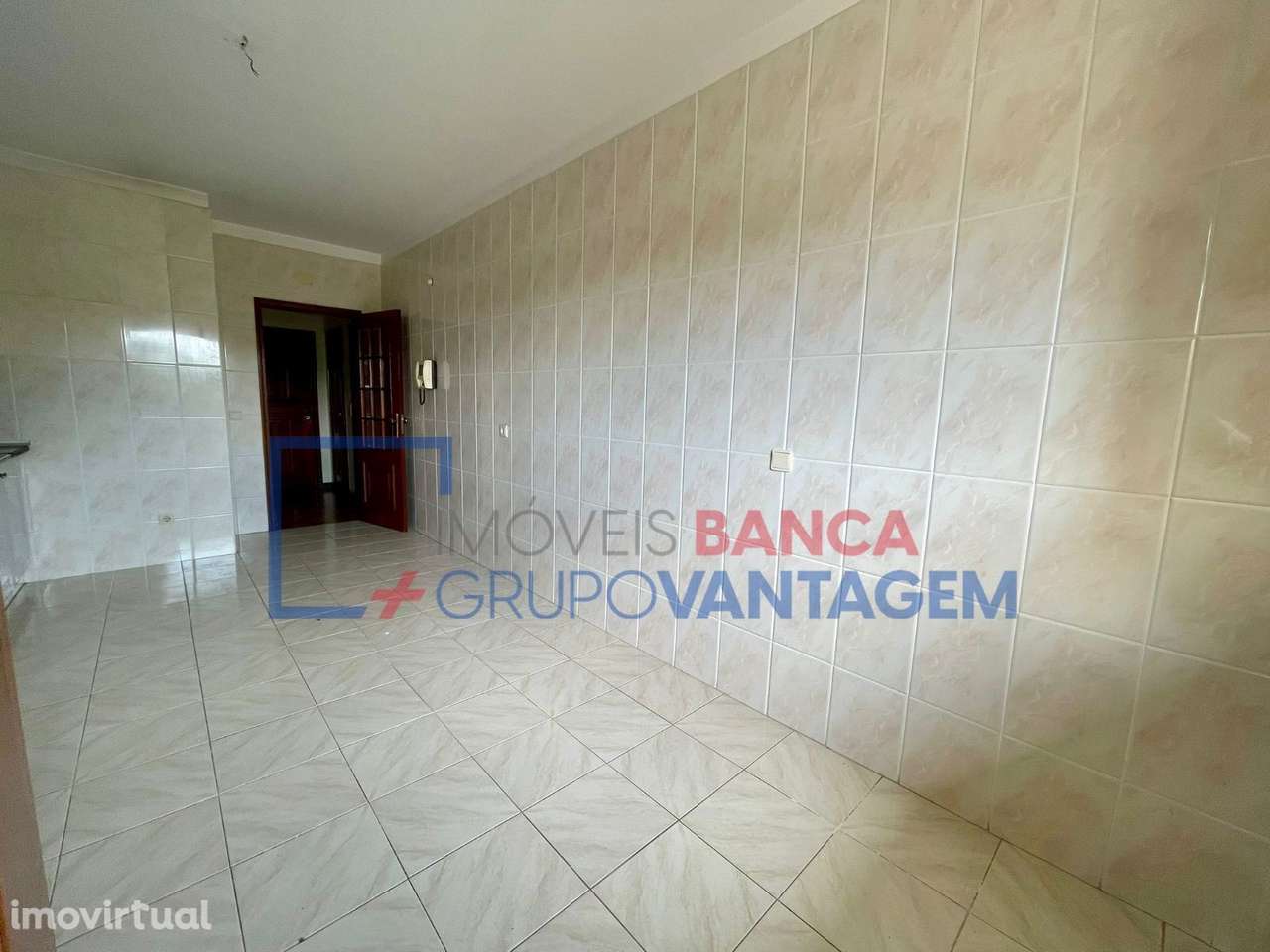 Apartamento T1 Rua Infante D. Henrique - Grande imagem: 4/24