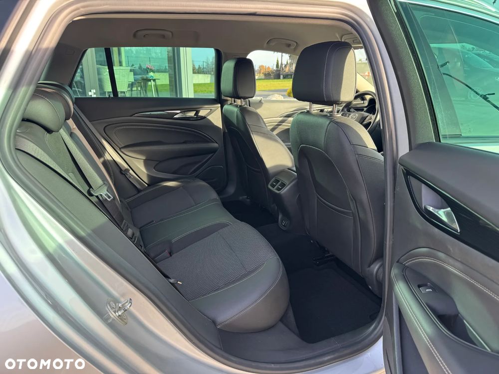 Opel Insignia - 20