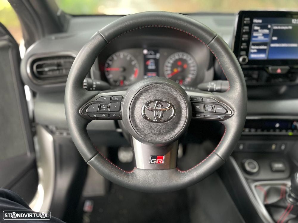 Toyota GR Yaris c/ High-Performance-Pack - 21