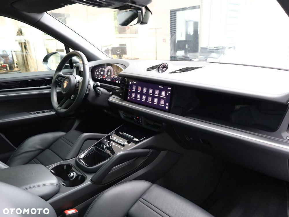Porsche Cayenne - 10