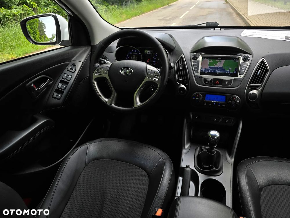 Hyundai ix35 1.7 CRDi 2WD Fifa World Cup Edition - 28