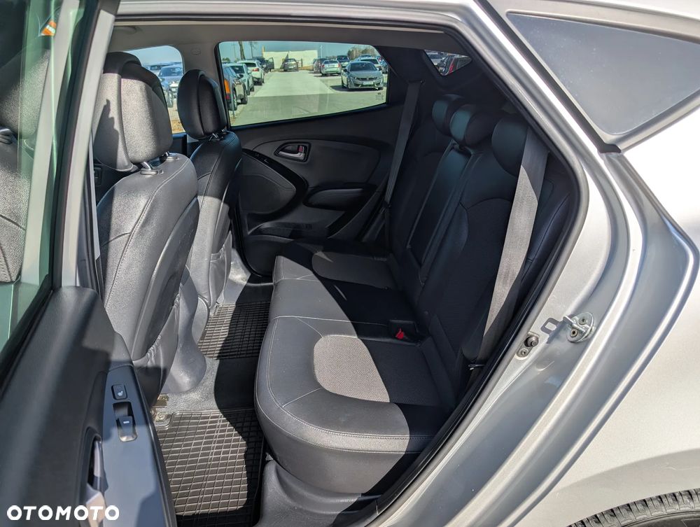 Hyundai ix35 1.7 CRDi 2WD blue Style - 37