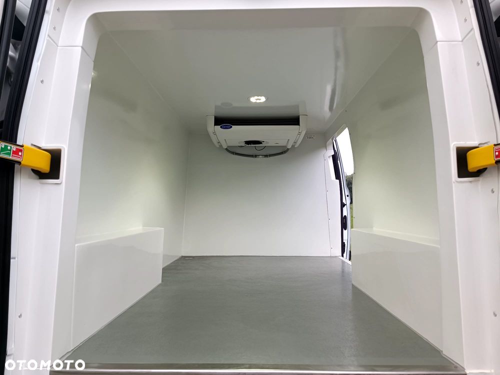 Ford Transit Custom - 13
