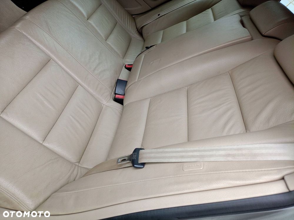 Fotele kanapa boczki komplet Audi A4 B6 kombi - 6