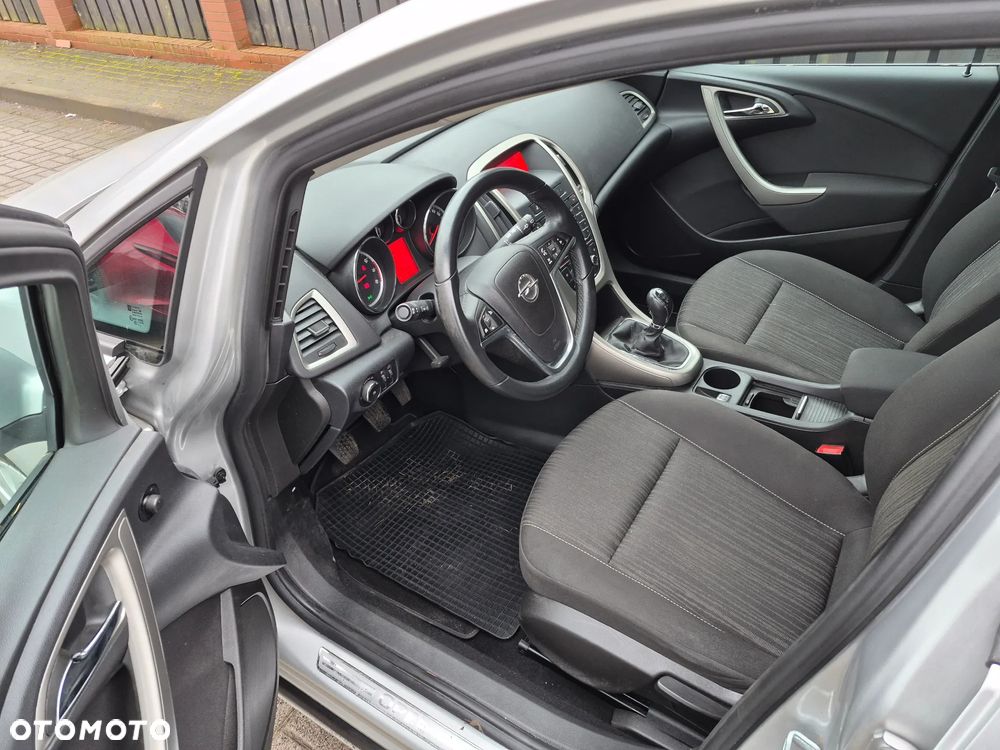 Opel Astra 1.4 Turbo Selection - 6