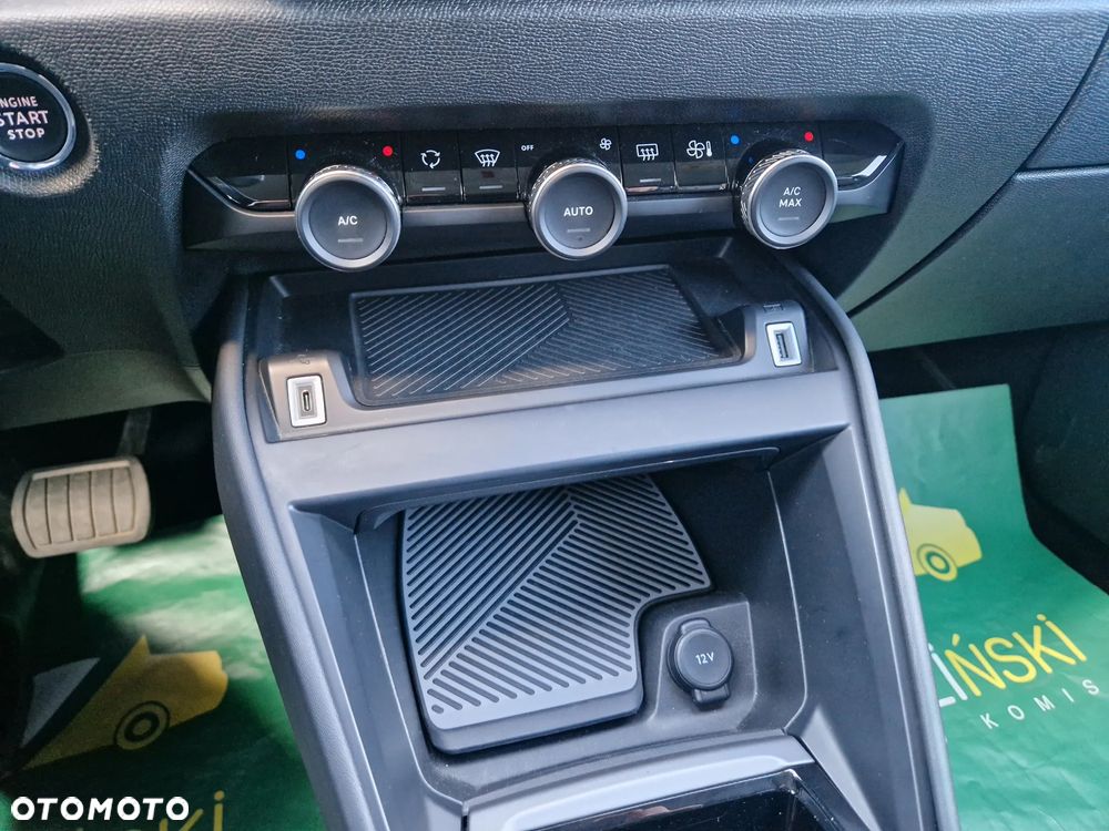 Citroën C4 BlueHDi 130 Stop&Start EAT8 FEEL PACK - 13