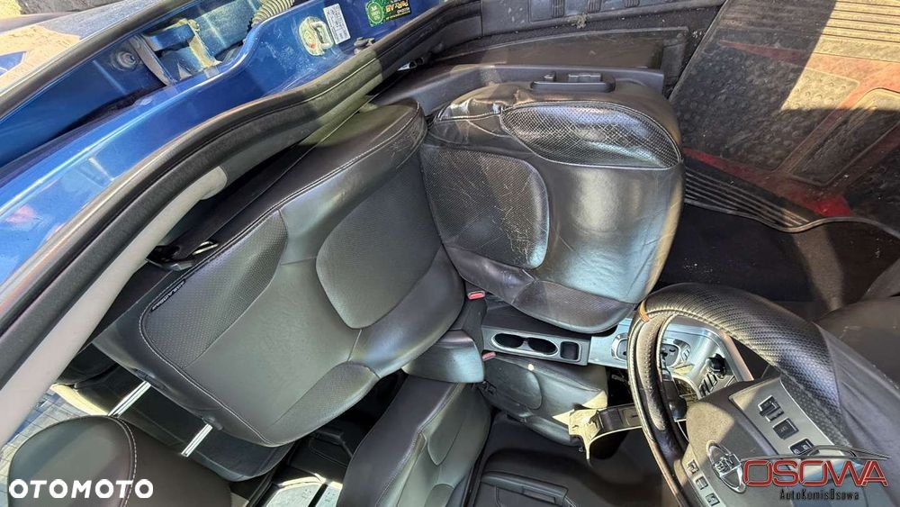Nissan Navara 3.0 D V6 - 14
