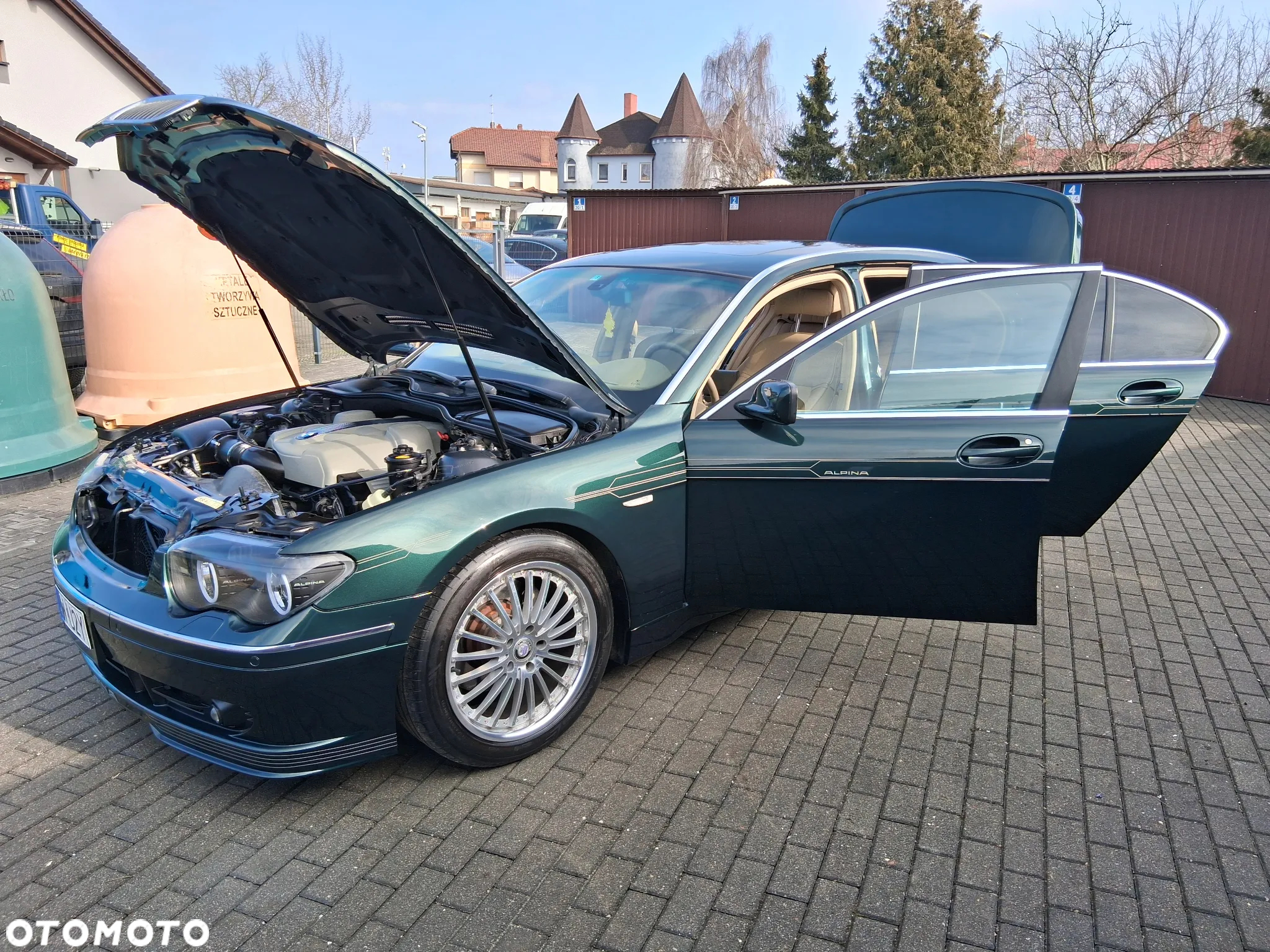 BMW Seria 7 745Li - 39