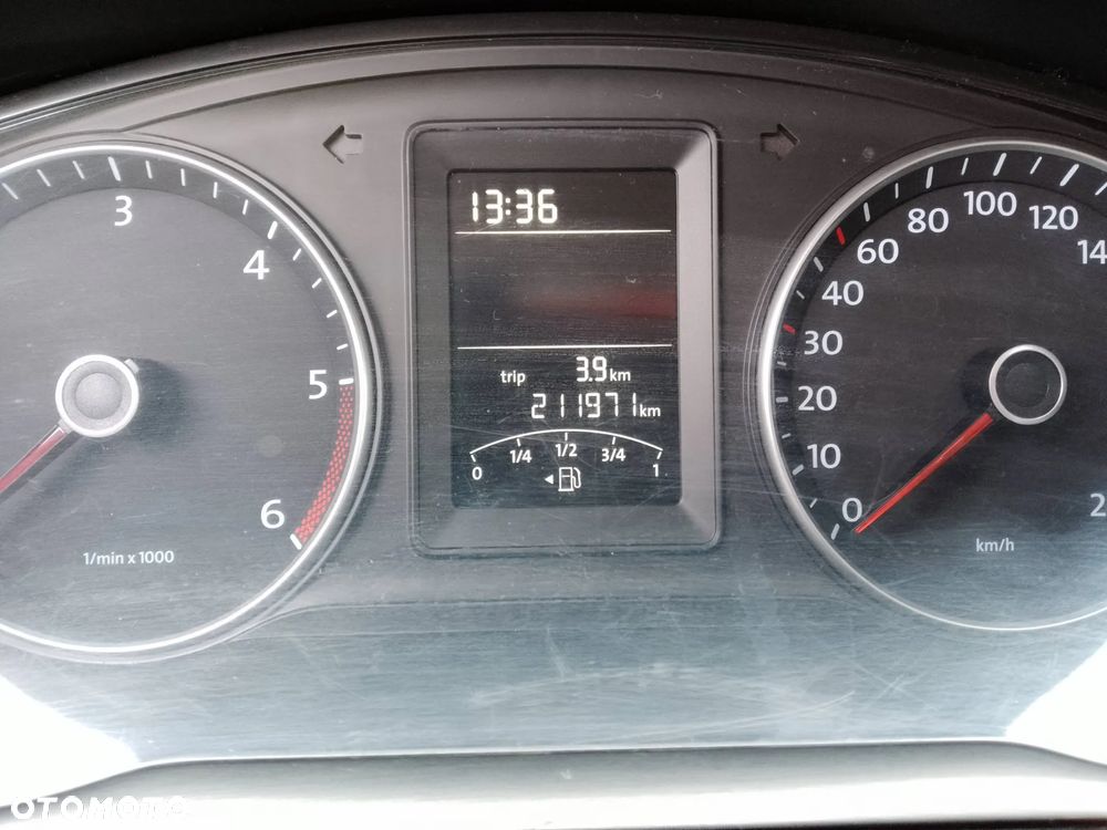 Volkswagen Transporter L2H1 - 14