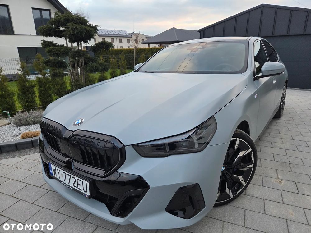 BMW Seria 5 520d xDrive mHEV M Sport - 4