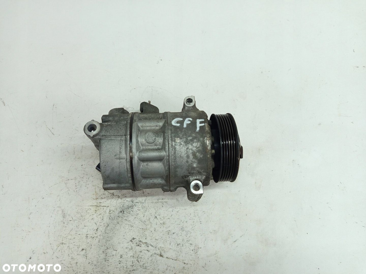 SPRĘŻARKA KOMPRESOR KLIMATYZACJI AUDI A3 8P GOLF VI EOS 1.6 TDI 1K0820808D - 2