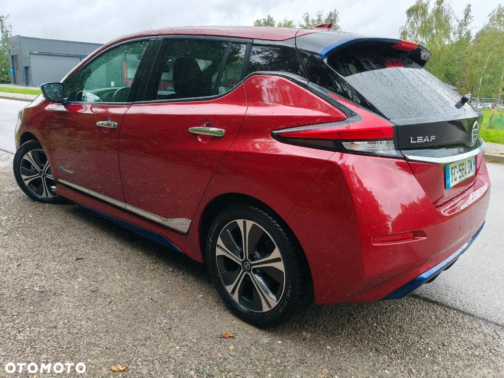 Nissan Leaf 40 kWh TEKNA - 4
