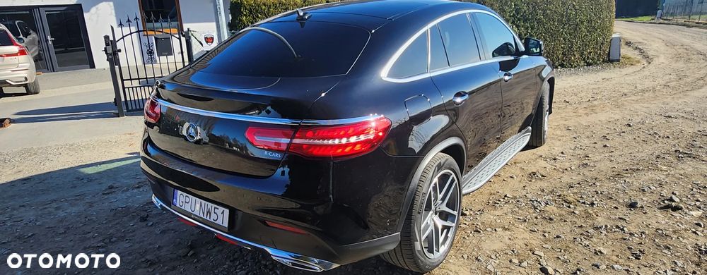 Mercedes-Benz GLE - 10