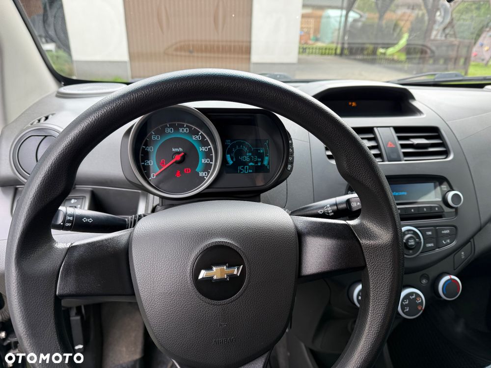 Chevrolet Spark 1.0 LS - 12