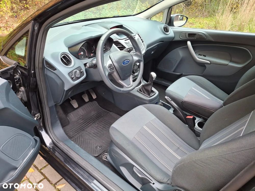Ford Fiesta 1.25 Titanium EU5 - 5