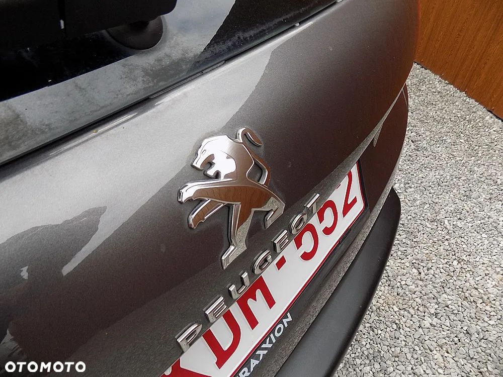 Peugeot 2008 PureTech 82 Style - 25