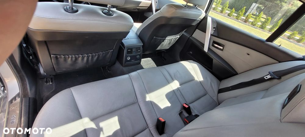 BMW Seria 5 - 15
