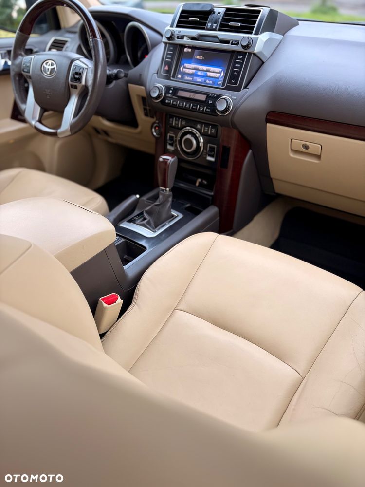Toyota Land Cruiser LC 2.8 D-4D Executive - 14