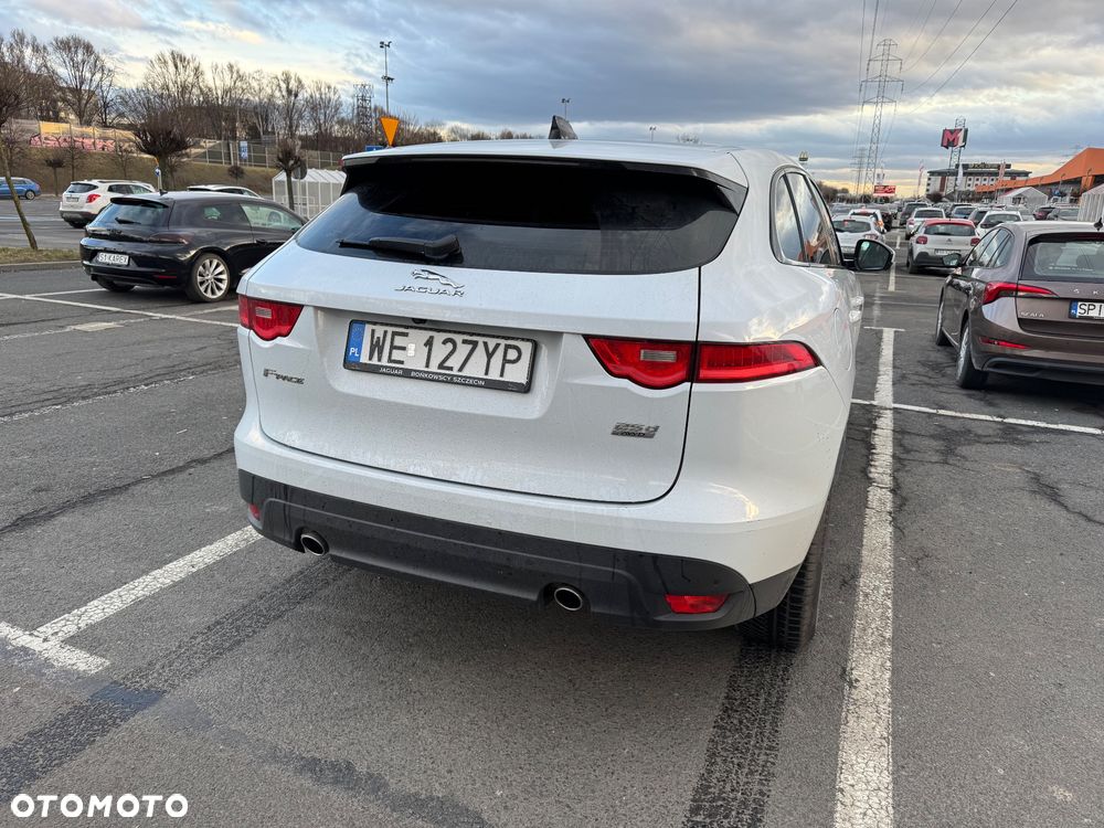 Jaguar F-Pace 2.0 i4D AWD Prestige - 6