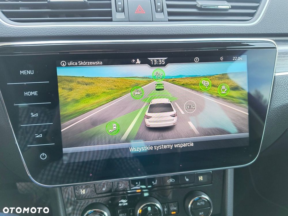Skoda Superb 2.0 TDI SCR Style DSG - 30