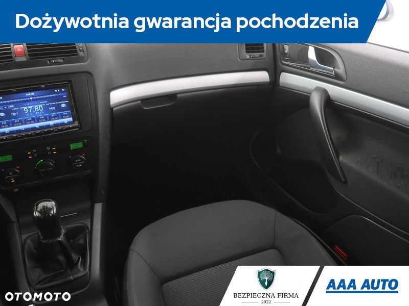 Skoda Octavia - 10