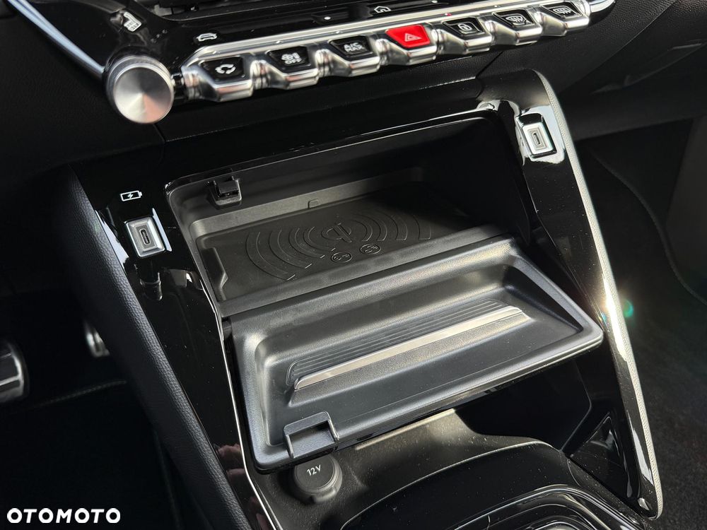 Peugeot 2008 1.2 PureTech GT S&S EAT8 - 21