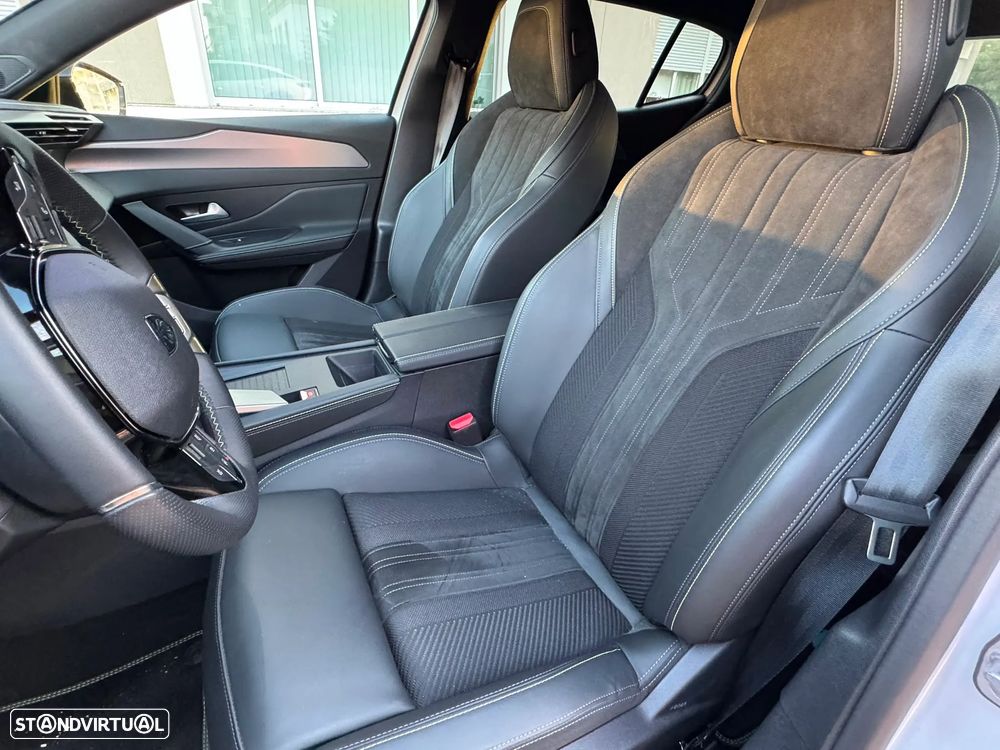 Peugeot 408 - 19