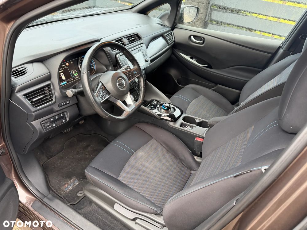 Nissan Leaf 40kWh Tekna - 13