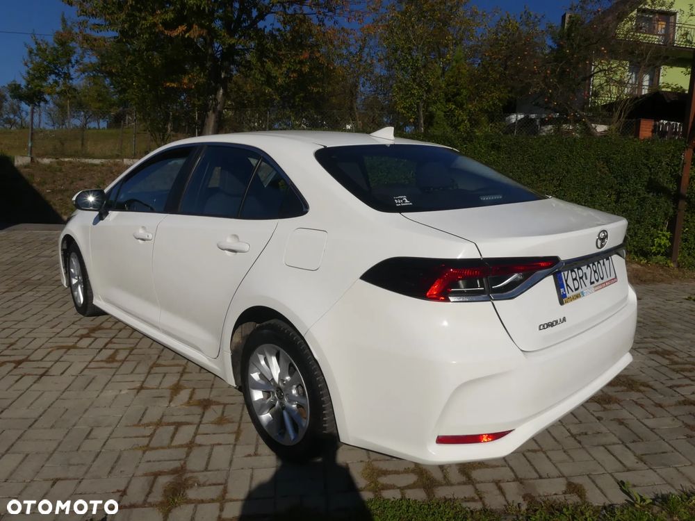 Toyota Corolla - 11