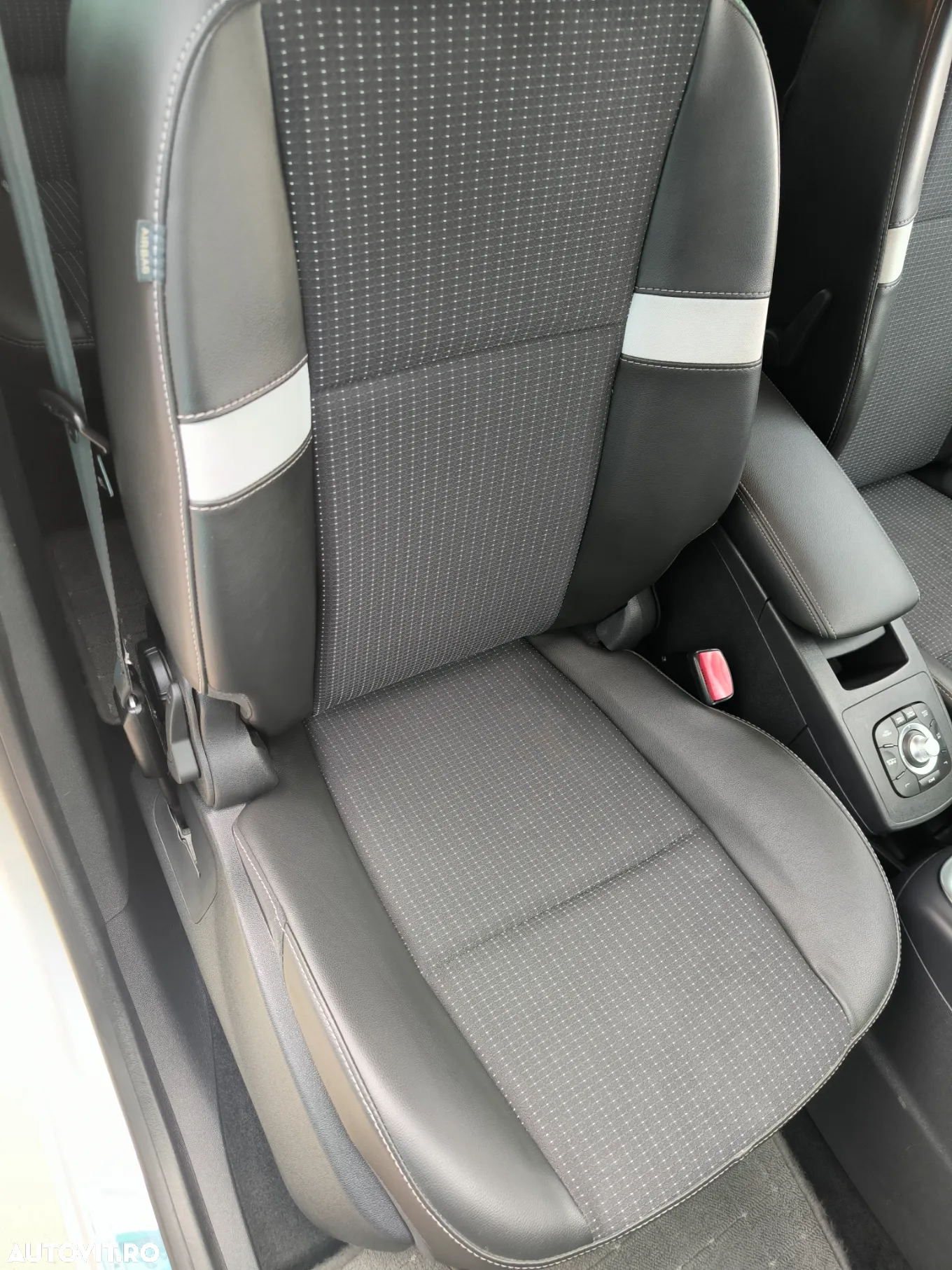 Renault Scenic - 20