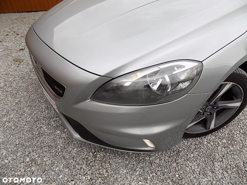 Volvo V40 D3 Drive-E R-Design Momentum - 28