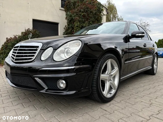 Mercedes-Benz Klasa E 63 AMG - 9