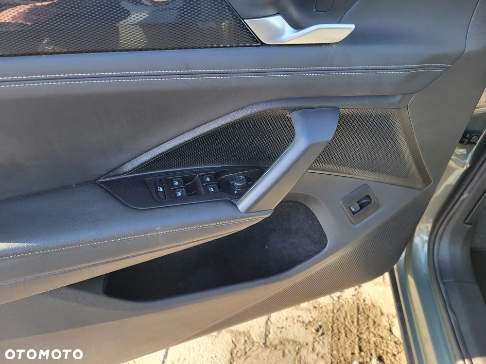 Volkswagen Tiguan - 28