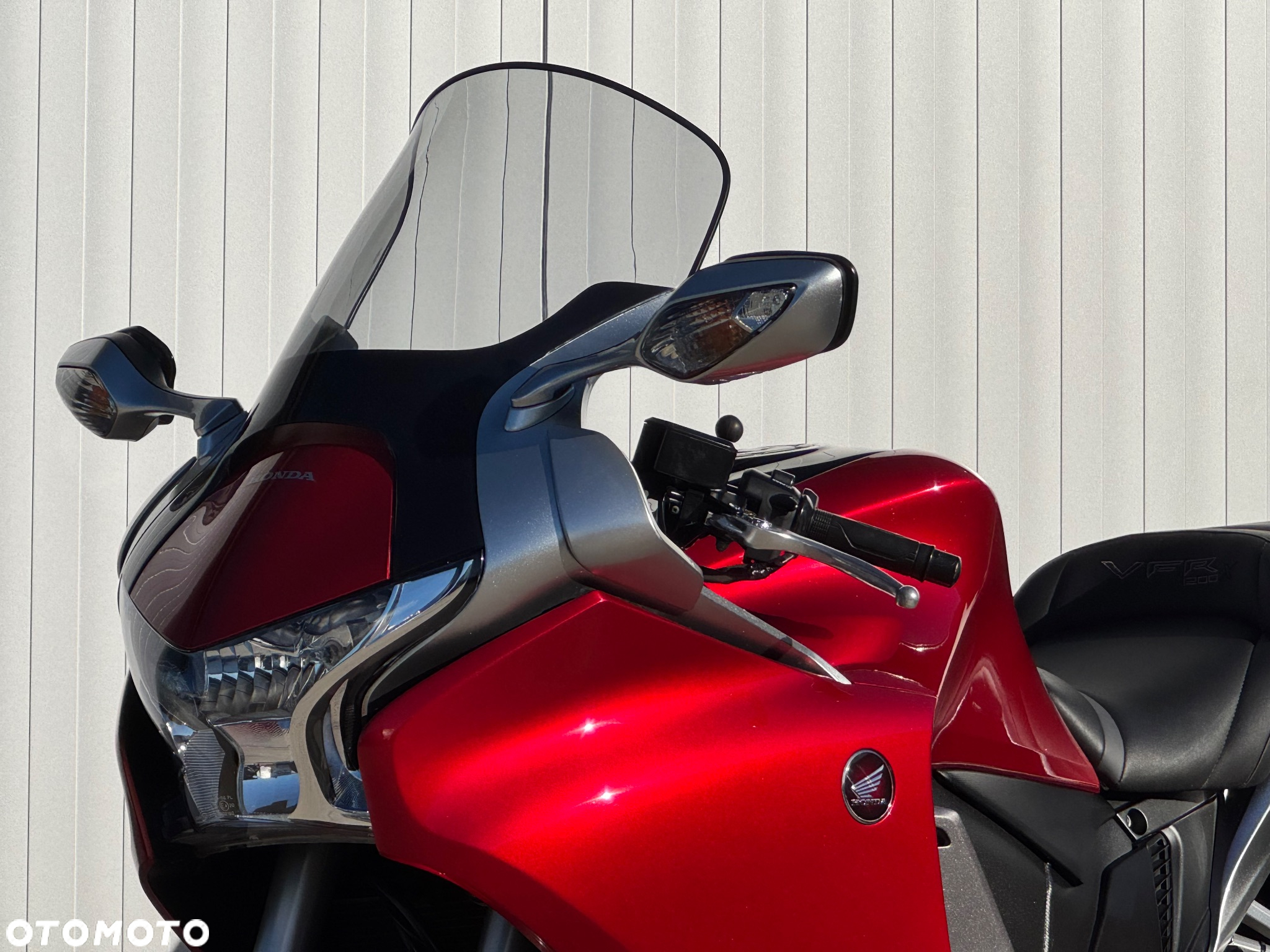 Honda VFR - 27