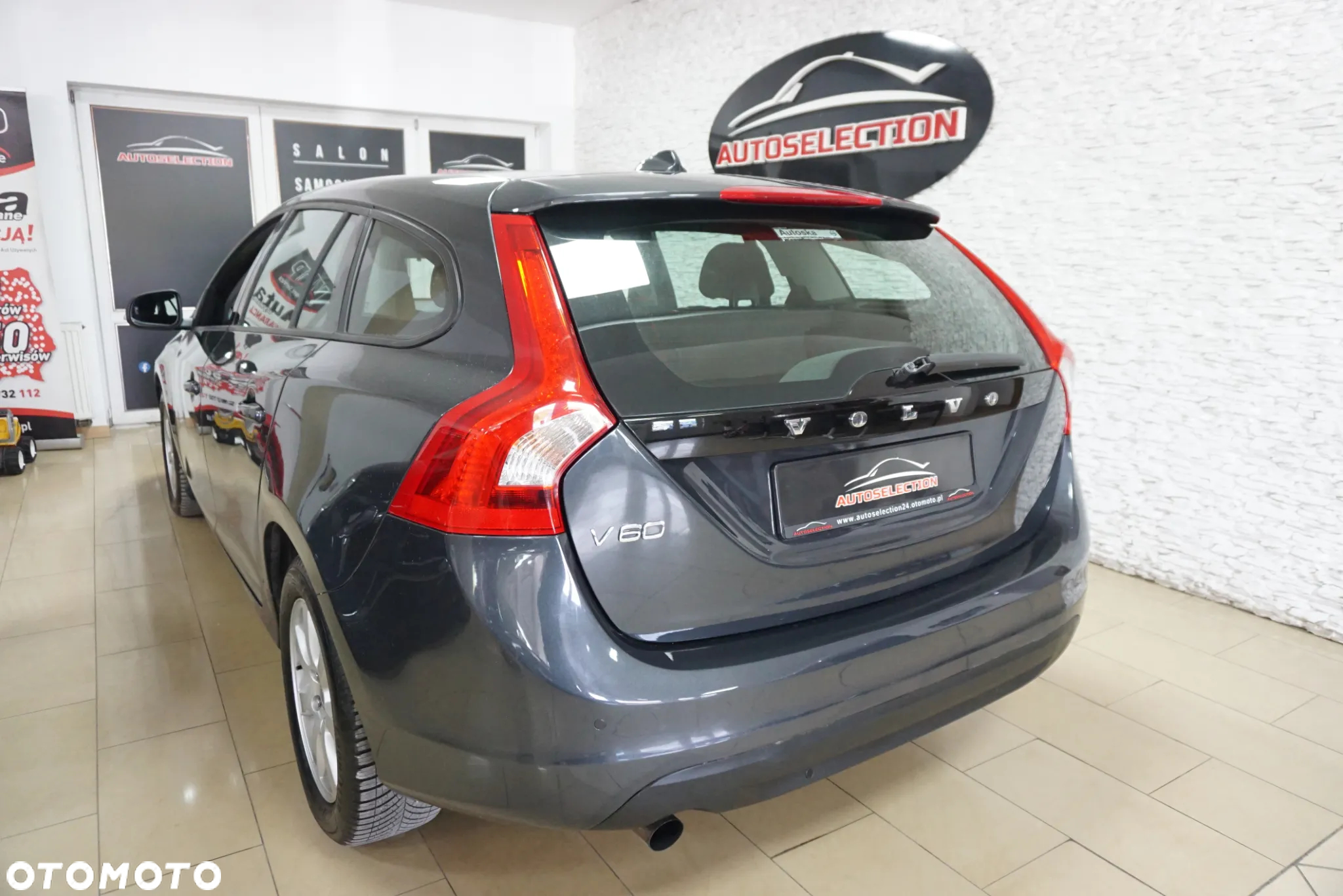 Volvo V60 D3 Momentum - 7