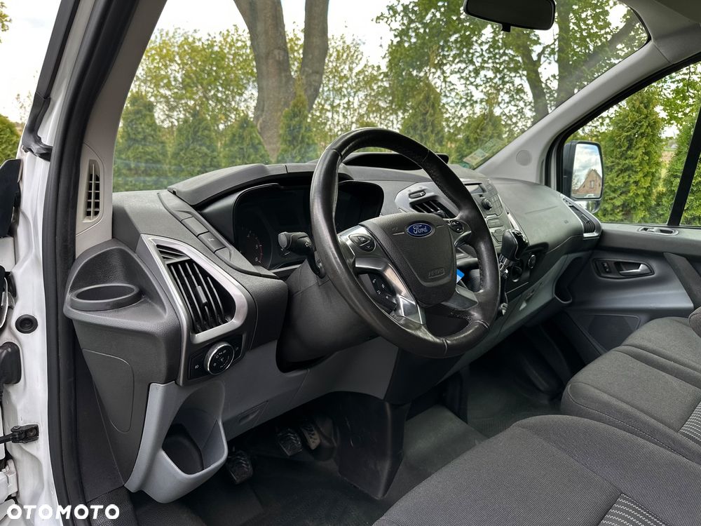 Ford Transit Custom L1H2 - 12