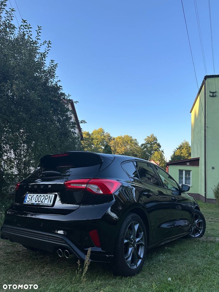 Ford Focus 1.5 EcoBoost ST-Line - 16