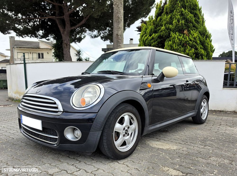 MINI 3 Portas Cooper D - 4