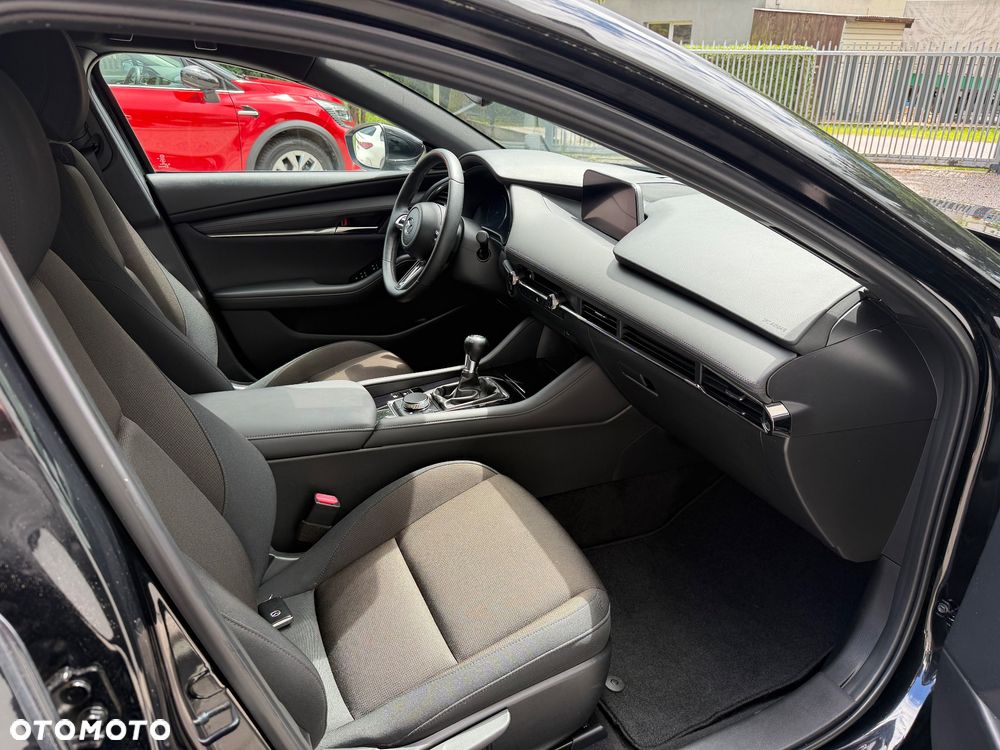 Mazda 3 SKYACTIV-G 2.0 M-Hybrid SELECTION - 16