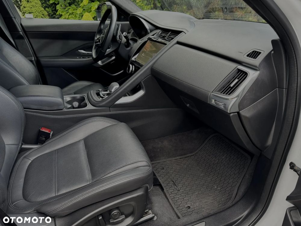 Jaguar E-Pace 2.0 P200 mHEV AWD - 10
