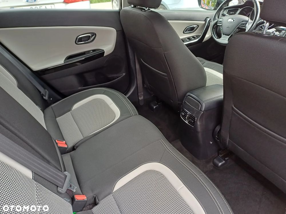 Kia Ceed 1.6 GDI Business Line - 13