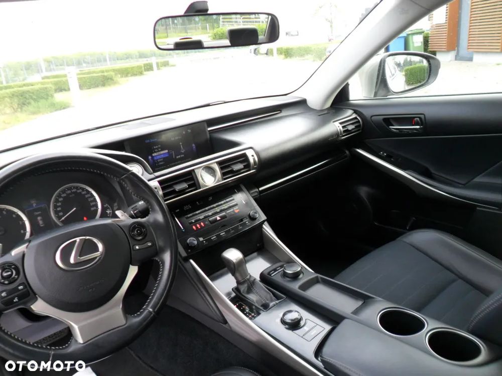 Lexus IS 250 Comfort - 34