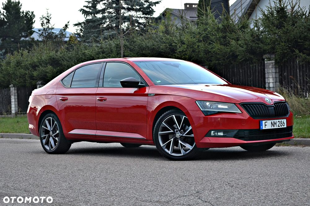 Skoda Superb 2.0 TDI 4x4 DSG Sportline - 20
