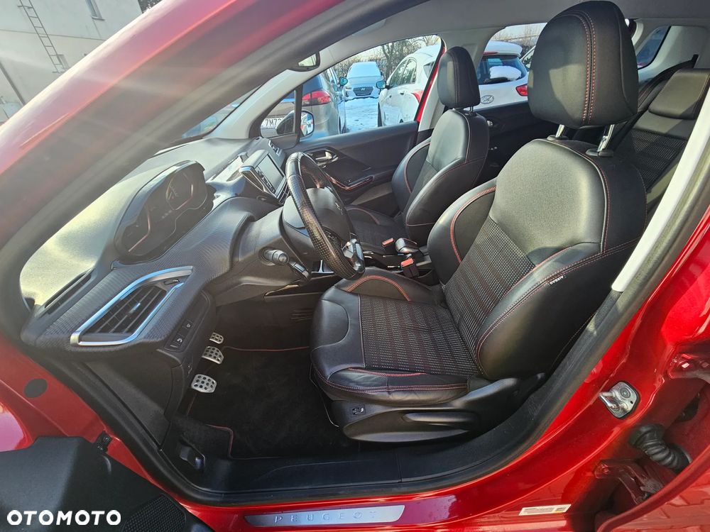 Peugeot 2008 BlueHDi FAP 120 STOP & START GT-Line Edition - 26