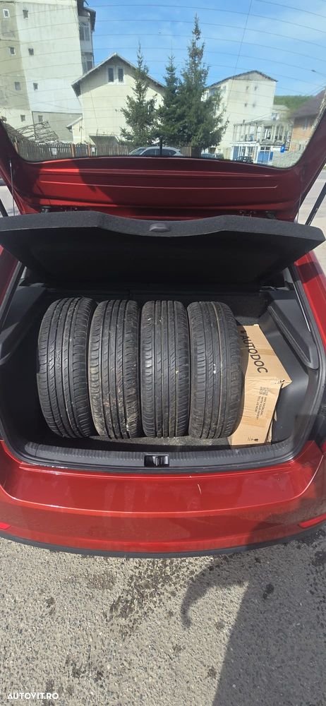 Skoda RAPID 1.2 TSI Ambition - 2