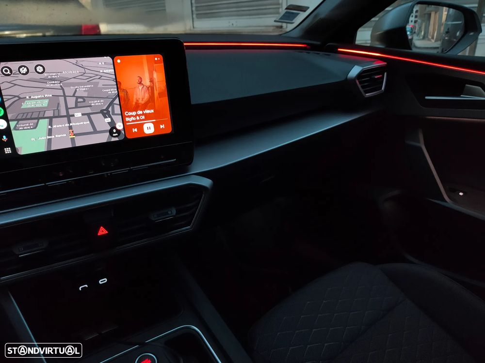 SEAT Leon ST 1.5 eTSI FR DSG - 10