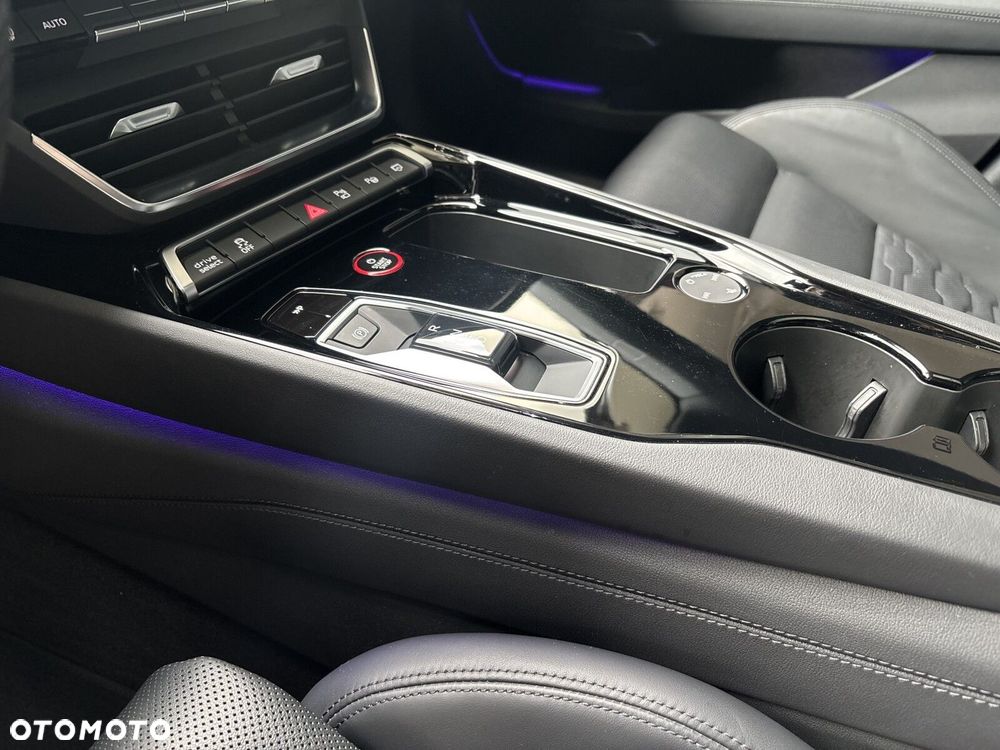 Audi e-tron GT - 18