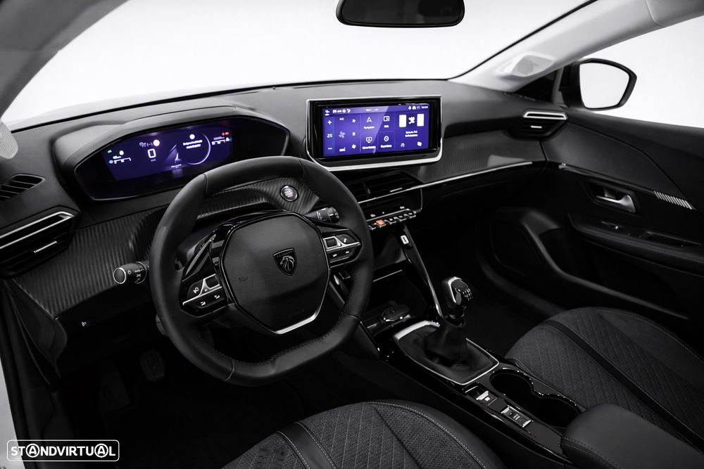 Peugeot 208 1.2 PureTech Allure - 18